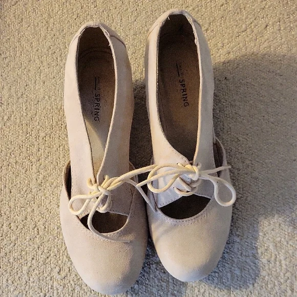 Call It Spring Cream Wedge Shoes - Picture 2 of 5
